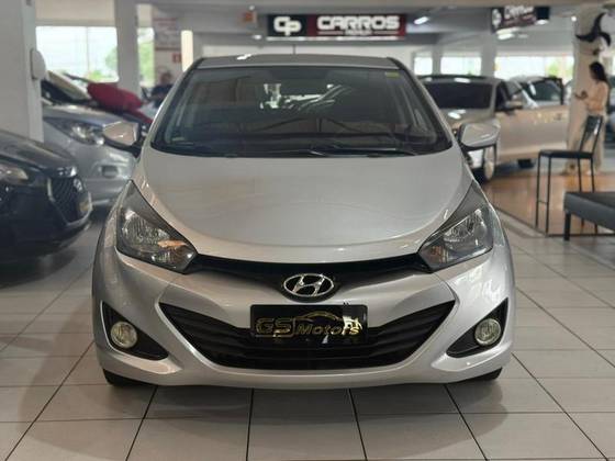 HYUNDAI HB20 1.0 COMFORT 12V FLEX 4P MANUAL